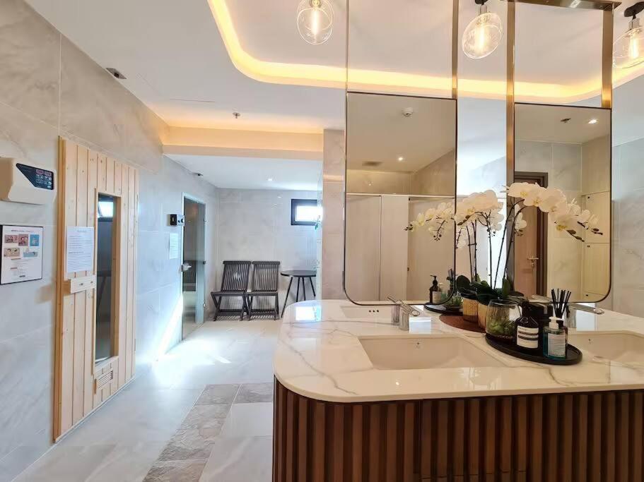 Astra Sky River High Floor,3 Bedrooms 97㎡ 山景房带浴缸 Chiang Mai Exterior photo