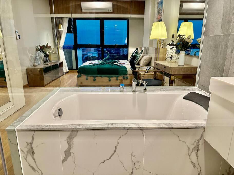 Astra Sky River High Floor,3 Bedrooms 97㎡ 山景房带浴缸 Chiang Mai Exterior photo